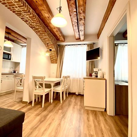 Cero Brasov Lägenhet Exteriör bild